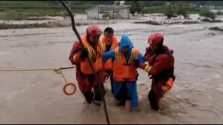 Torrential Rains Sweep across China, Triggering Floods in Many Places