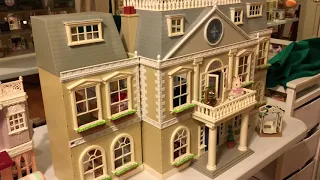 Sylvanian Families Grand Hotel / Calico Critters Cloverleaf Manor - creating a little hotel!