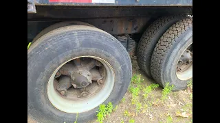 1989 Mack RD600K Triaxle Dump Truck - $28,000