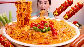 꾸덕쩌덕 청양 베이컨 로제열라면🌶🥓 뽀득뽀득 소세지🌭 Spicy rose ramyeon&Sausages MUKBANG