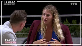 Cassandra découvre le patio de Théo, elle pète les PLOMBS | La Villa | Saison 6