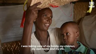 Refugee engineers build eco-friendly shelters in Sudan