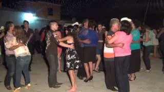 BAILANDO  HUAPANGO EN BONFIL  CON CHAVITA GUERRA