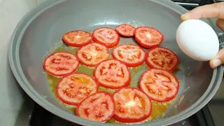 Just add eggs to tomatoes! Quick breakfast recipe in 5 minutes. Simple and delicious recipe