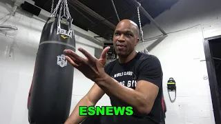 Errol Spence Epic Arguement With Derrick James Can You Teach A Fighter To Hit Harder  EsNews Boxing