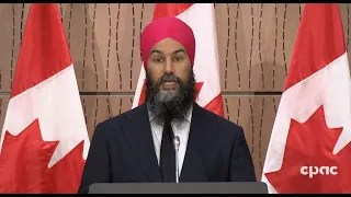 NDP Leader Jagmeet Singh speaks with reporters as MPs meet in Ottawa – May 20, 2020