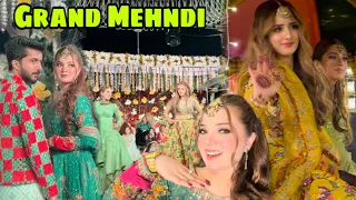 GRAND MEHNDI NIGHT🥁| BHOT SARDI🥶| DOSTON KA DANCE 💃 | VLOG BY @RabeecaKhan @RabeecaKshorts