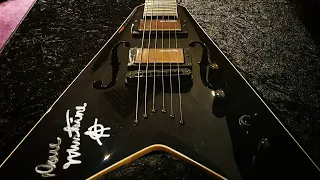 Dave Mustaine's personal Stradivarius V Megadeth Dean VMNT Guitar Video Up Close