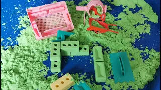 Fully 3D Printed 9 in 1 - Sand play set - Cement mixer, bricks, wheelbarrow, tools, Strainer and box