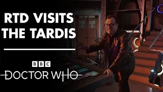 Russell T Davies Visits Peter Capaldi's TARDIS | Doctor Who | (EXCLUSIVE FOOTAGE)