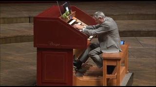 TOCATTA & FUGUE in D MINOR - Maestro Hector Olivera