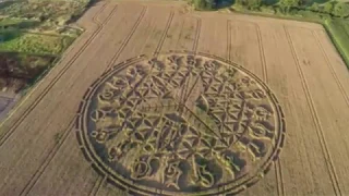 AMAZING UFO Created A Crop Circle in UK December 2018 | UFO 2019