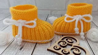 Несложные пинетки спицами/baby booties knitted/Babyschuhe gestrickt