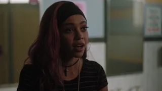 "bitch, i love her" - Toni VS Evelyn (Riverdale scene)