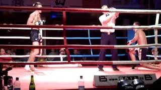 ARENA FIGHT CLUB BRNO / BŘECLAV Michal "PAVOUK" Vacek v.s. Marek Bartl 3 kolo