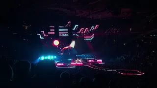 Muse - Plug in baby LIVE @ Oracle Arena