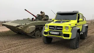 Offroad Mercedes G-500 6x6 Brabus VS Range Rover.