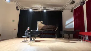 Nikolai Kapustin - Concert Etude, Op. 40 no. 3 "Toccatina"