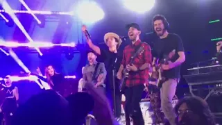 Bleed it Out Linkin Park and Friends Celebrating Life in Honor Of Chester Bennington at the Hollywo