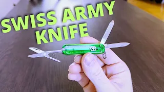 Victorinox Classic SD Swiss Army Knife (7 Function) - Unboxing & Review - Amazon