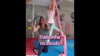 Tecido acrobático para crianças - circo