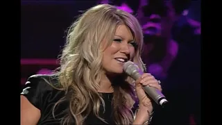 Natalie Grant ft. Wynonna Judd: "Bring It All Together" (39th Dove Awards)