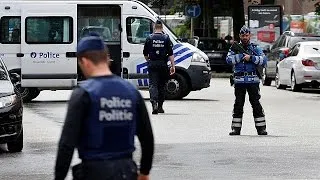 Belgium: átfogó terrorizmusellenes akció