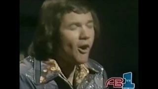 Bread - Goodbye Girl - David Gates Live Performance 1978