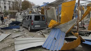 Внаслідок ракетного удару по Дніпру зруйнований популярний у містян ринок