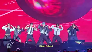 Stray Kids @ Lollapalooza in Paris - Maniac | Fancam