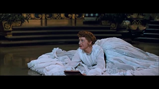 The King and I (1956) - Anna's white dress