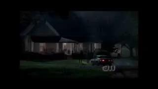 The Vampire Diaries 4x1-Damon: Yo hoo,anybody home? Big bad vampire out here