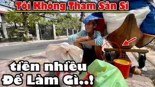 Sự thật về Bà Lão Chèo Thuyền Trên Bờ “Kỳ Lạ” tại Tỉnh Kiên Giang