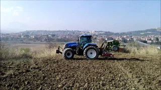 [NEW HOLLAND T7 200 - AGRIFULL 82c] Azienda agricola ciaffaroni mimmo semina e rullatura sorgo 2017