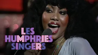 Les Humphries Singers - Chapel Of Love / Da Doo Ron Ron (In Concert, 19th October 1975)