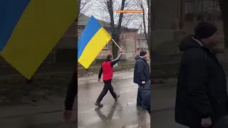 Луганщина: Місцеві не пропустили війська РФ до міста | Сватове