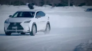 How does Lexus AWD work?