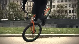 Danny MacAskill how to: G-Turn - presented by digdeep no 4 of 4