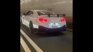 Nissan GTR R35 Exhaust Flame Out