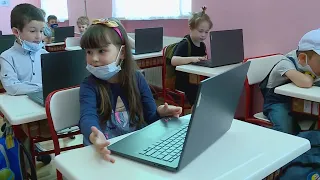 Для украинских детей  школы Грузии