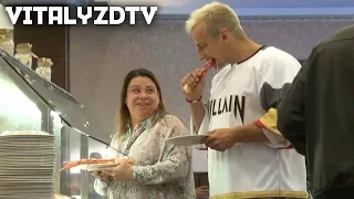 ПРАНК: ПОЕДАЮТ ЧУЖУЮ ЕДУ! (Vitalyzdtv & Nelk нарвались на русского)