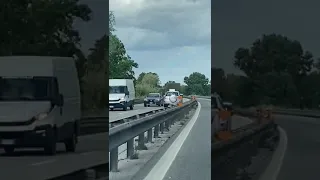 Auto contromano sulla Civitanova Foligno, chilometri di terrore e schianto da brividi