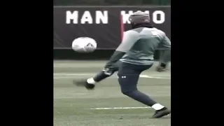 Nathan Redmond freestyle skills in training