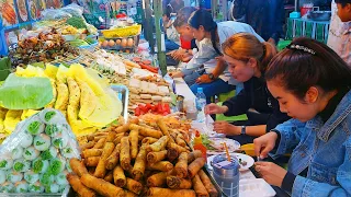 CAMBODIA BEST Street Food - Rice Noodles, Noodle Soup, Spring Roll, Yellow Pancake, & More