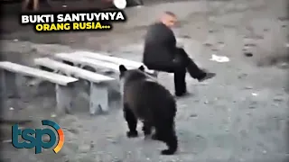 Malah Beruangnya yang Takut! Inilah Bukti Nyali Orang Rusia Diatas Manusia Normal