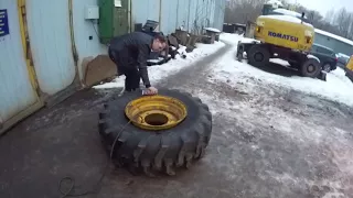 💥РЕМОНТ колеса погрузчика JCB при ПОМОЩИ ВЗРЫВА 👍Одеваем 28 радиус на диск🚜🎄