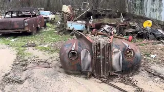 Take a walk thru classic car salvage yard CC of S C 😎#salvagecars