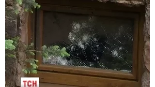 У Львові на приватні подвір'я відомих у регіоні політиків кинули гранати