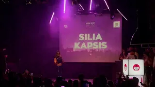 Silia Kapsis performs “Liar” for the first time live