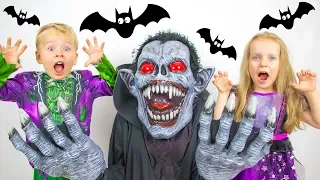 HALLOWEEN SONG | Kids Songs & Nursery Rhymes Gaby and Alex